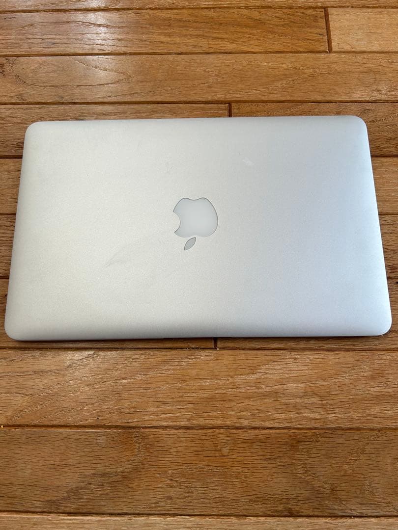 【超美品】MacBookAir11インチ2014 充電回数少 純正充電器 箱付