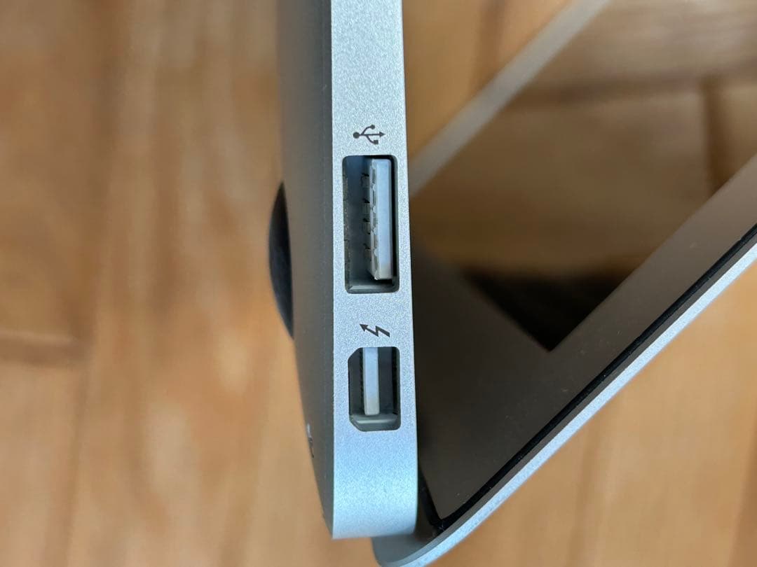 【超美品】MacBookAir11インチ2014 充電回数少 純正充電器 箱付