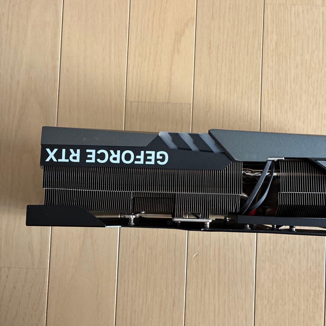 MSI RTX 4090 ヒートシンク　ファン　バックプレート　LED