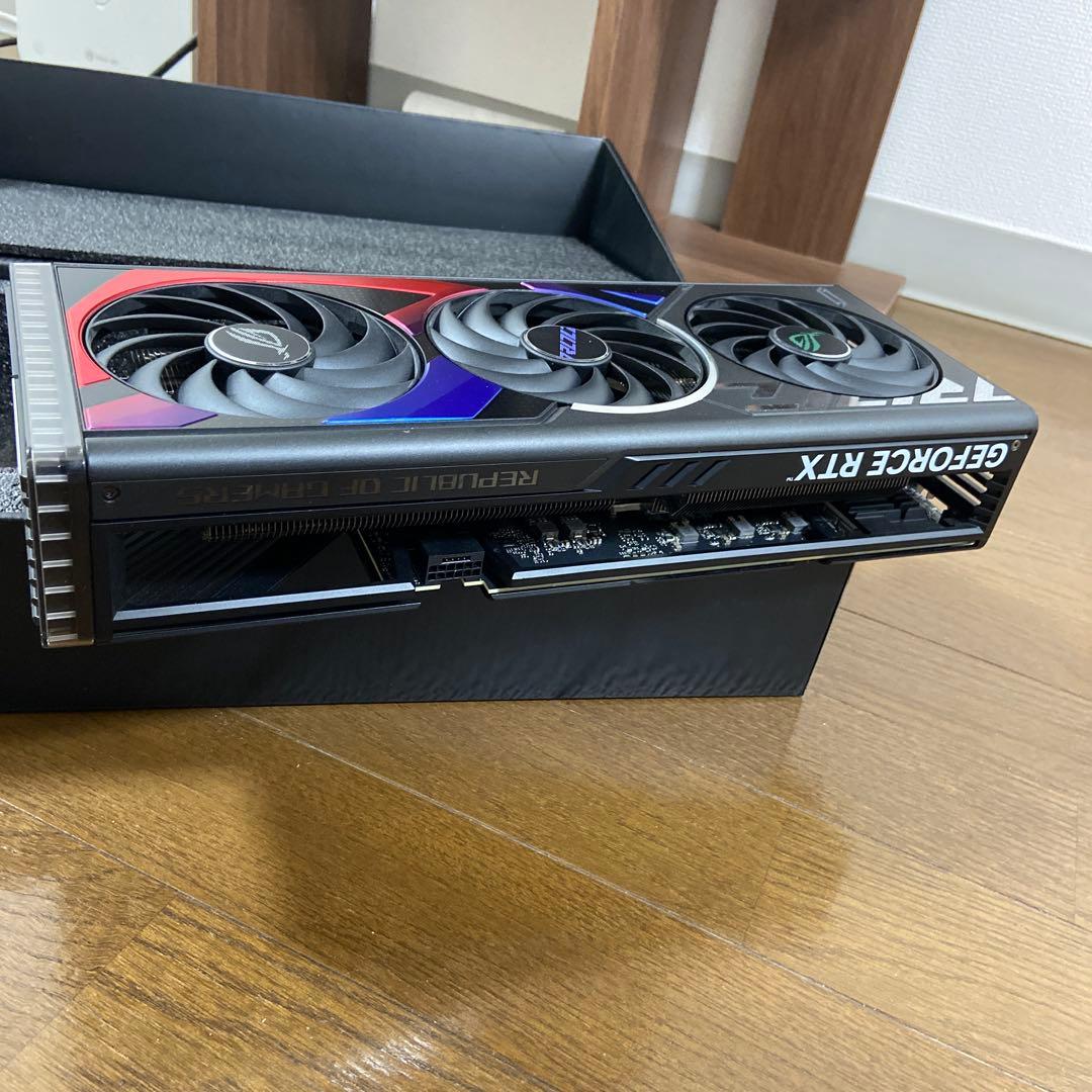 グラフィックボード・グラボ・ビデオカード ASUS ROG STRIX GAMING GeForce RTX 4070Ti