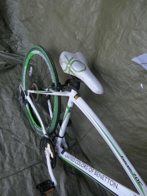 111：ユナイテッドカラーズオブベネトン　ジャンク　引取限定：埼玉県所沢市