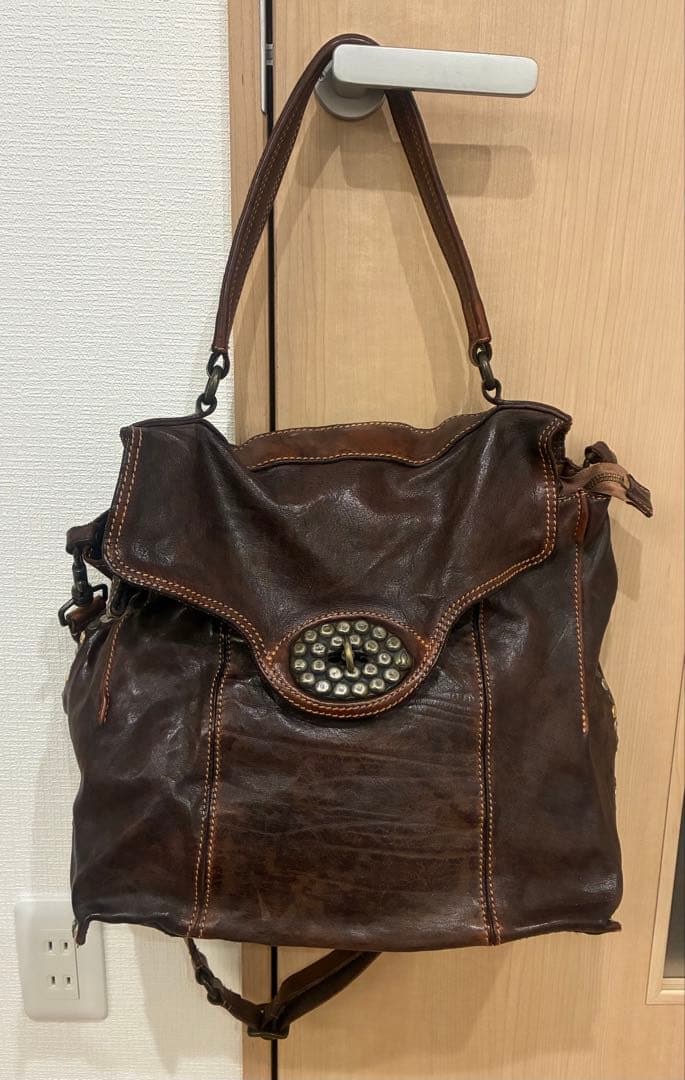 ⭐︎カンポマッジCAMPOMAGGI/牛革レザーショルダーバッグ