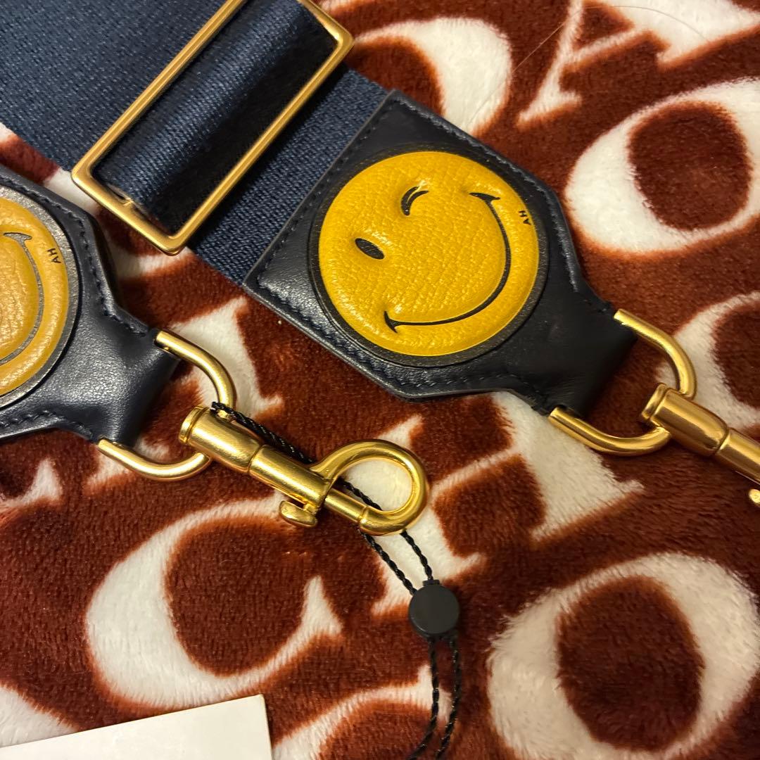 アニヤハインドマーチ ストラップ