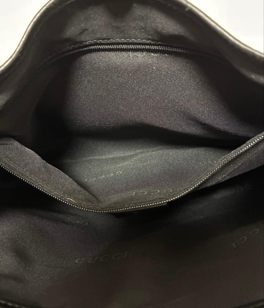 P*e様 グッチ ジャッキー レザー ワンショルダー バッグ 金具 GG 黒 ブ