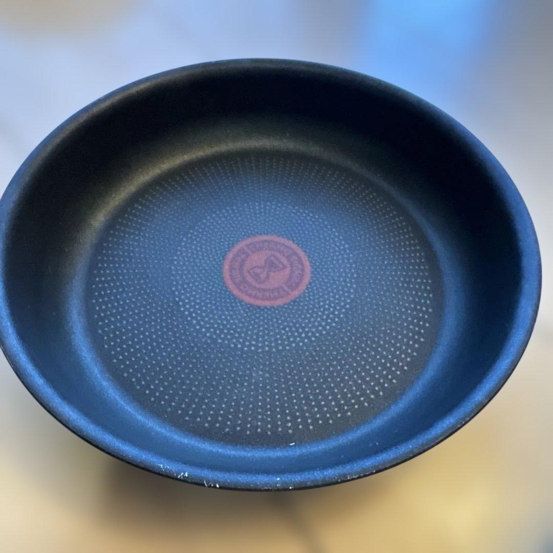 ティファール 取っ手のとれる 鍋 「インジニオ・ネオ チャコールグレー」