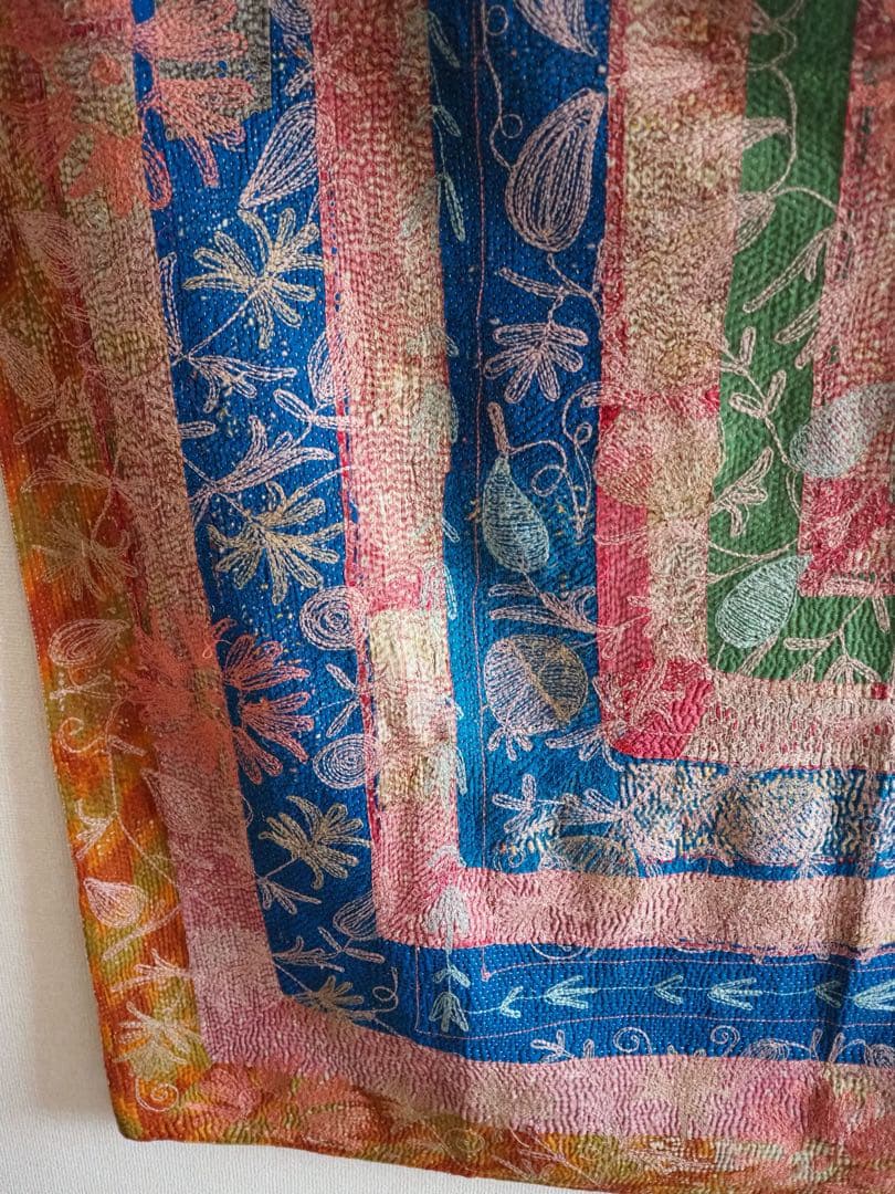 【希少】　スザニ刺繍カンタキルト　スザニ刺繍　ピンク　インド　一点もの