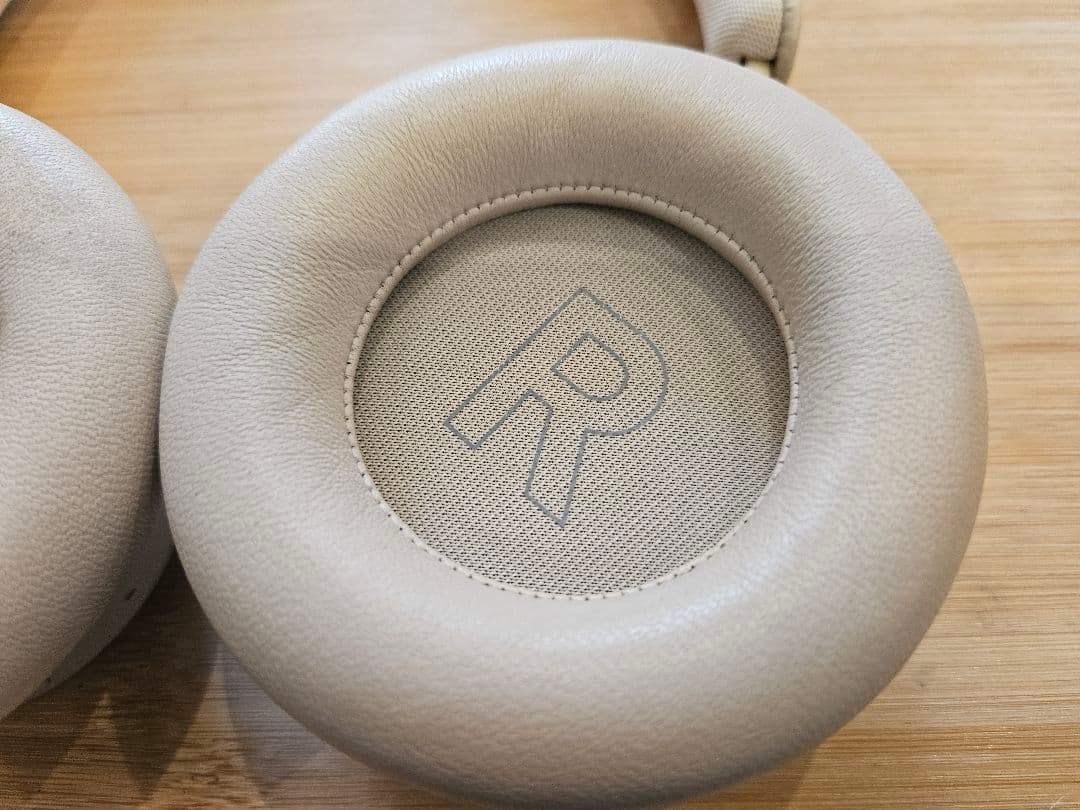 Bang & Olufsen Beoplay HX ワイヤレスヘッドフォン