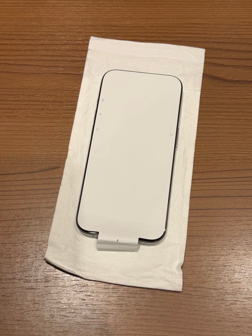 【新品未使用】Apple iPhone 15 Pro 香港版