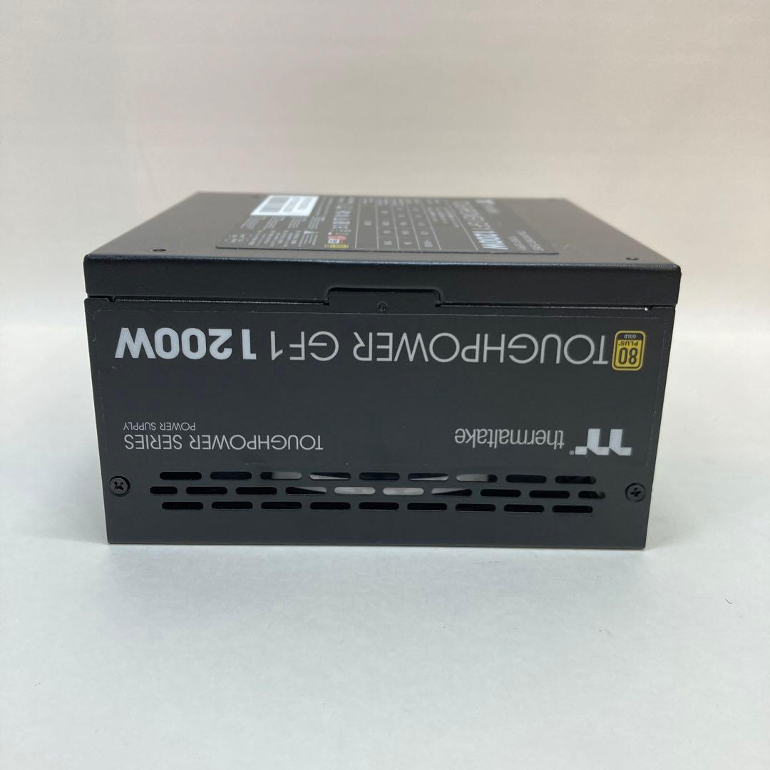 Thermaltake 1200w Gold 電源