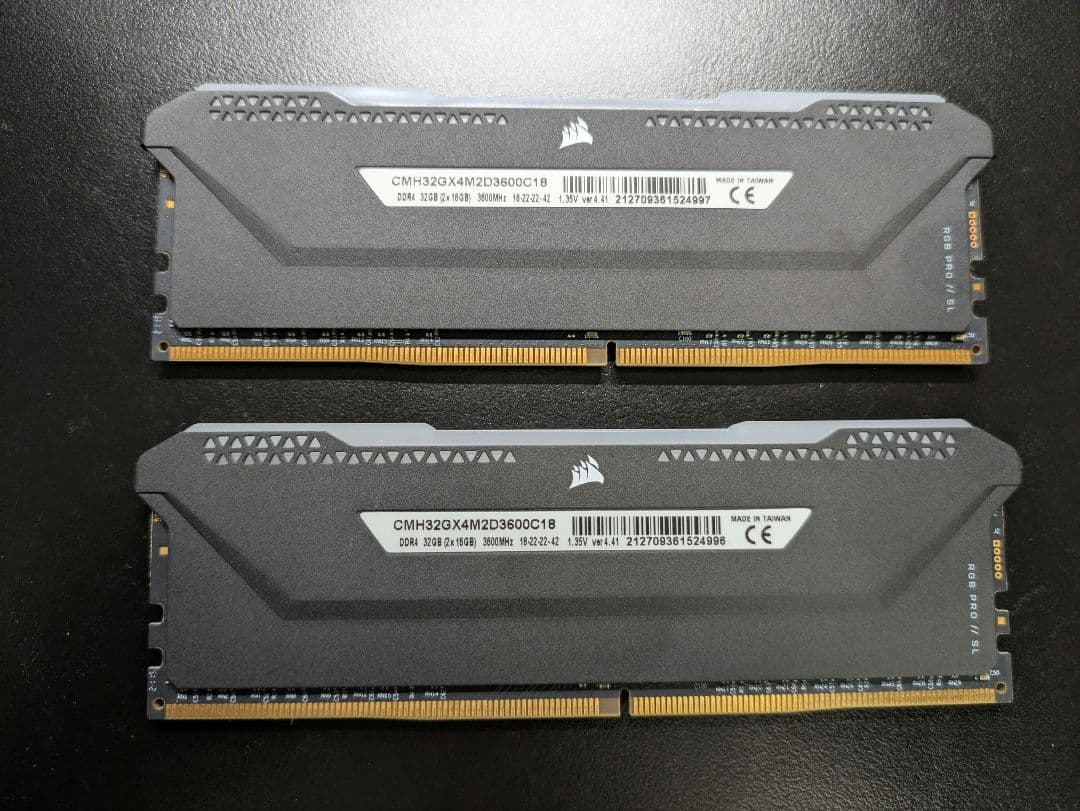 Corsair Vengeance DDR4 メモリ 32Gb 3600MHz