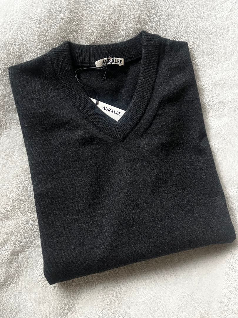 新品未使用 AURALEE High Twist Wool V-neck P/O