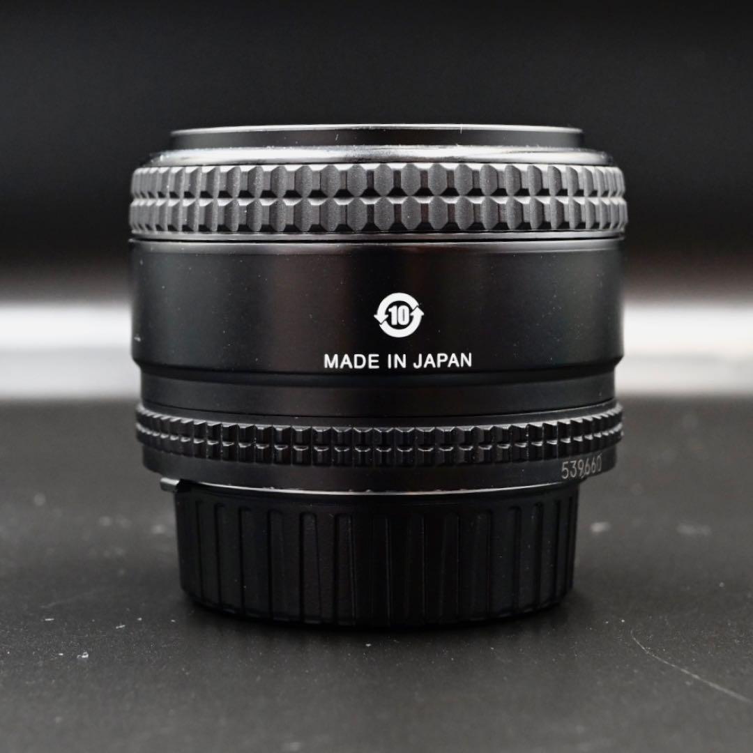 【良品】Nikon Ai AF Nikkor 35mm F2D 純正フード付き