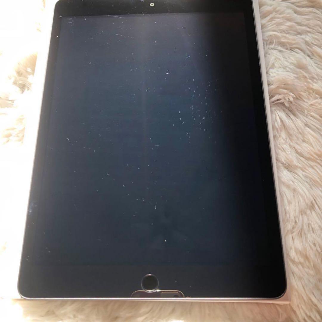 【年始割】iPad 第9世代 64GB SIMフリー【すぐ発送】