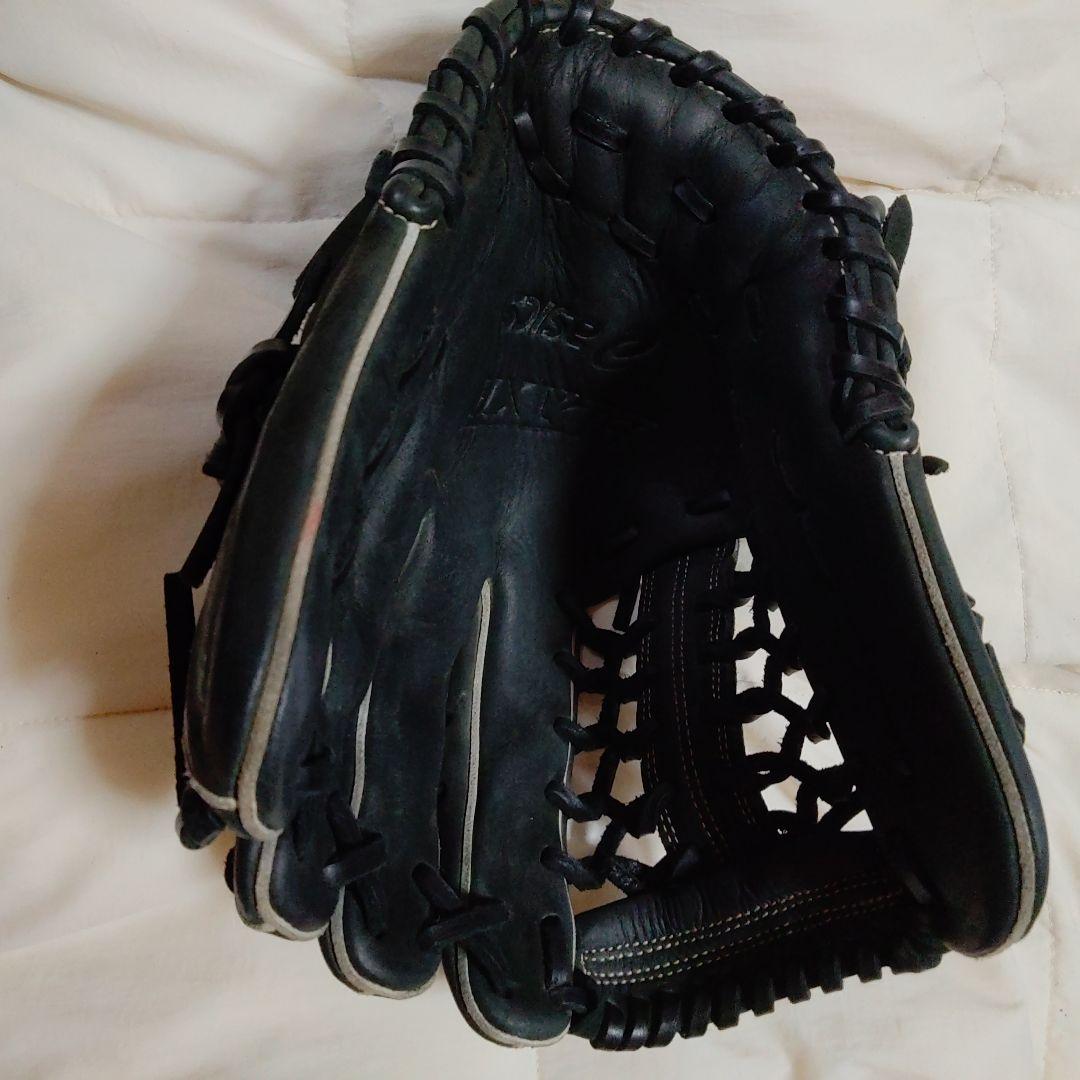 ASICS．．．アシィクス...BＬAXE