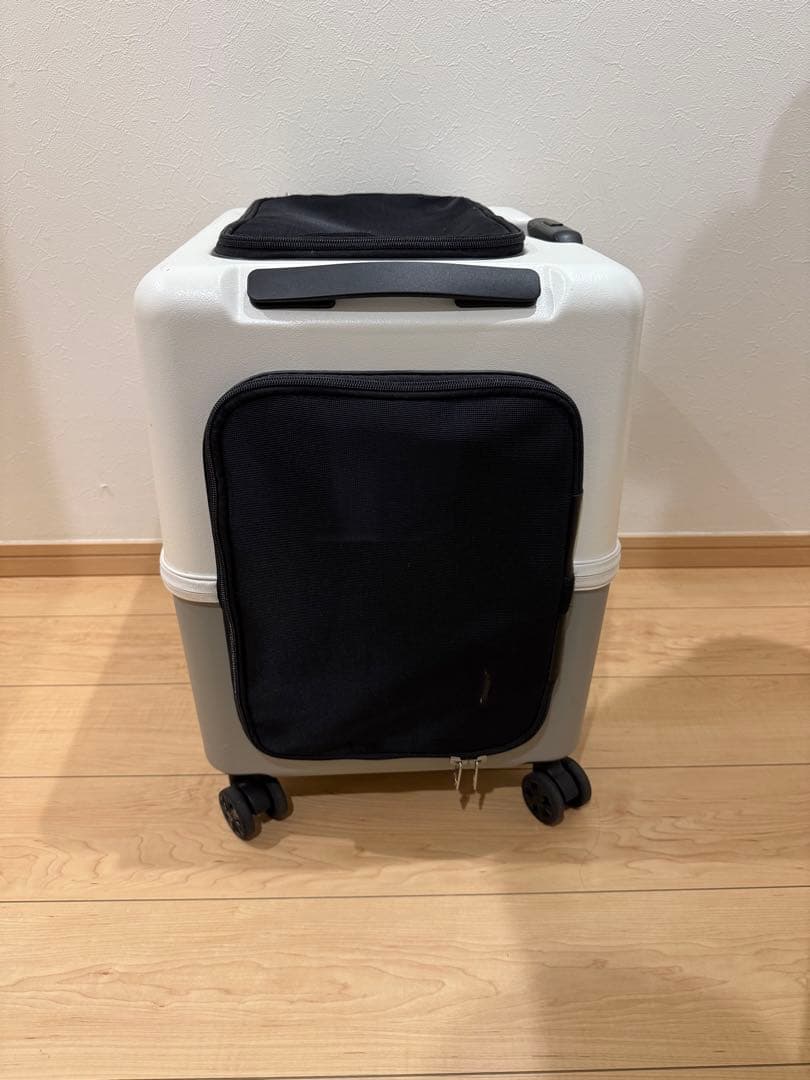 極美品 PETiCO ペチコ M iCO ペットキャリー 犬 猫 ストッパー付