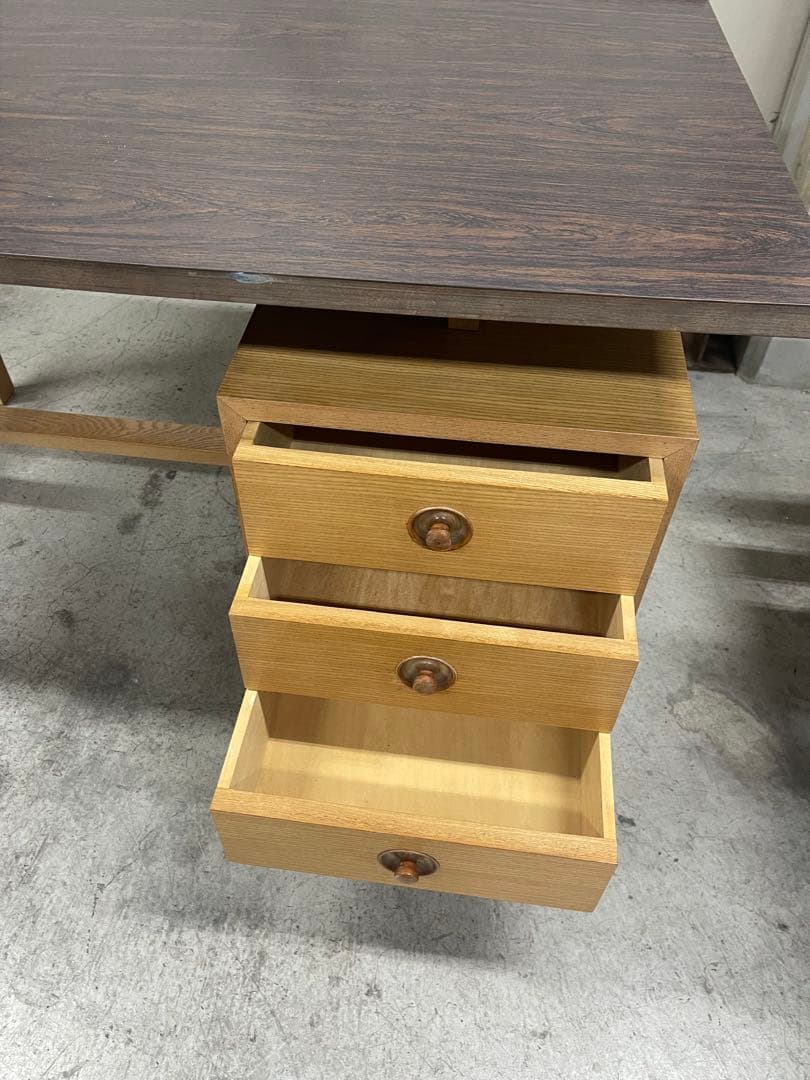 UT　ヴィンテージ デスク 机 60s北欧 モダン ミッドセンチュリー