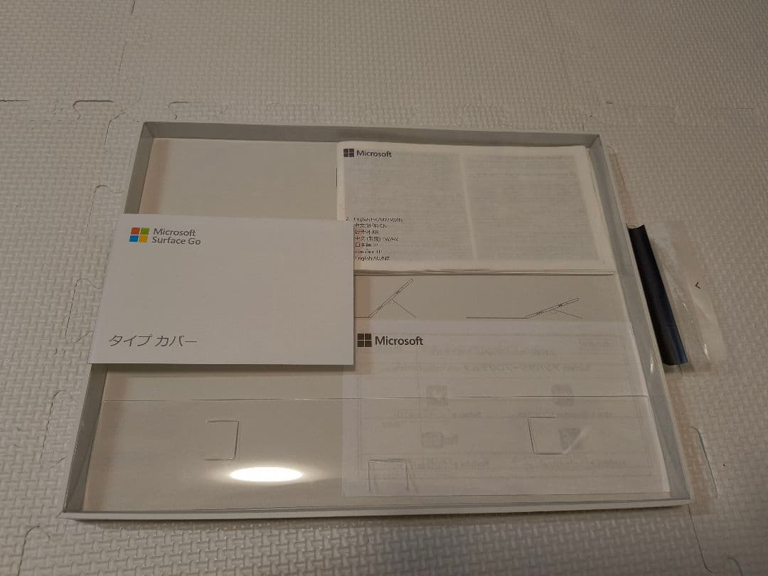 Microsoft Surface Go 2 本体＋Typeカバーセット