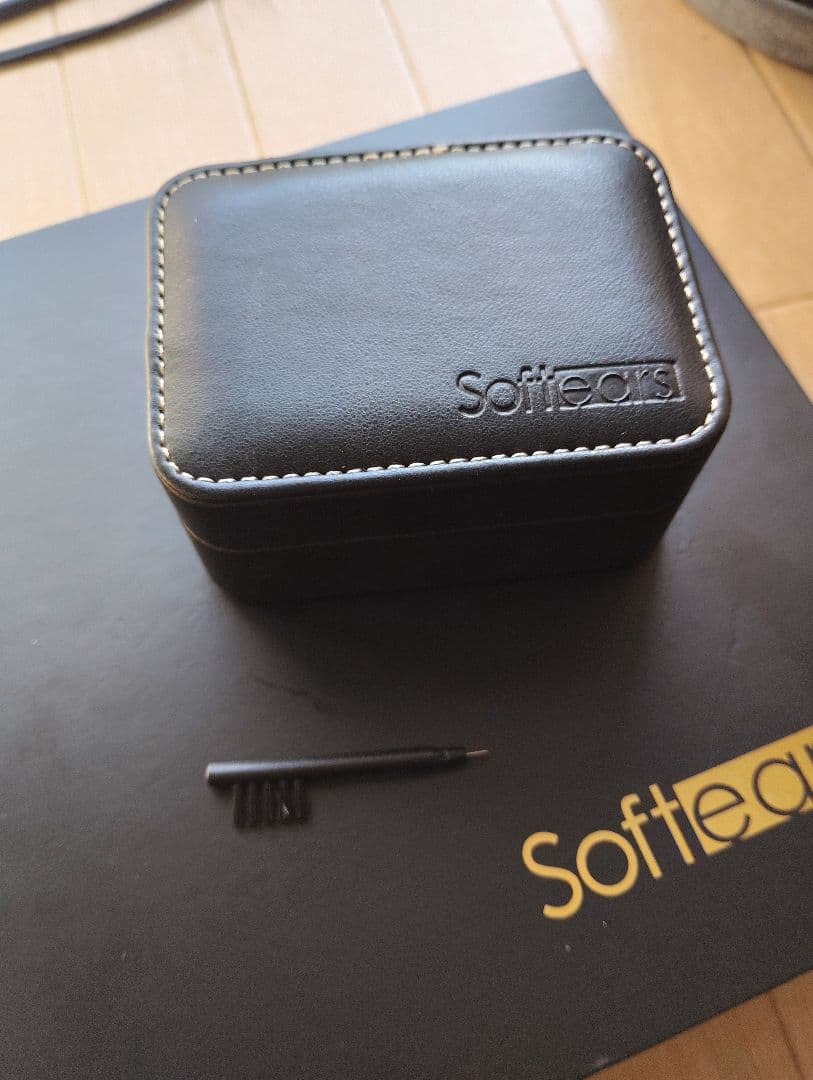 Softears Volume 有線イヤホン