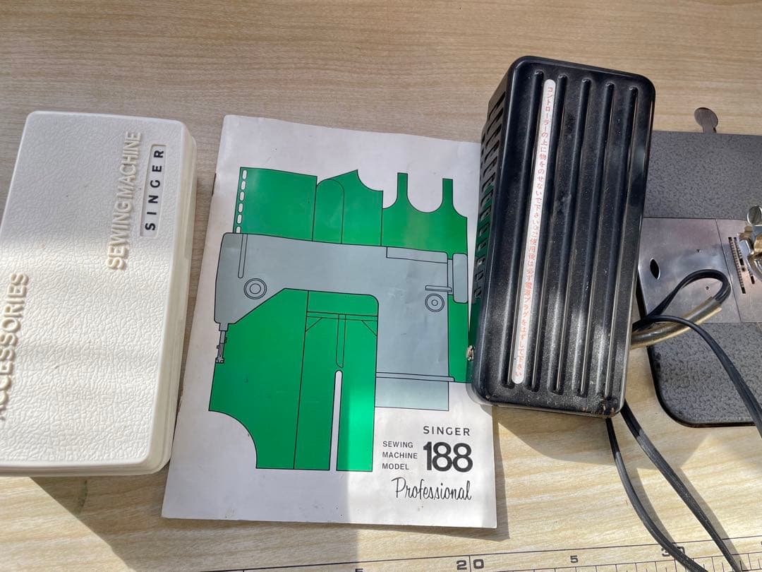 シンガー 職業用ミシン 188 Professional 本体のみ