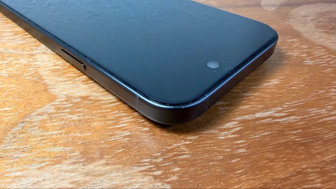 Apple iPhone 15 無印　256GB ブラック　SIMフリー