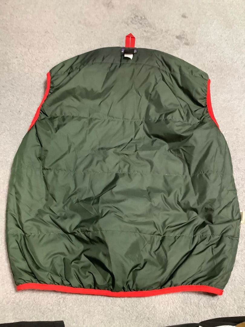 パタゴニア　S パフボールベスト　プルオーバー　　　メンズ　レッド