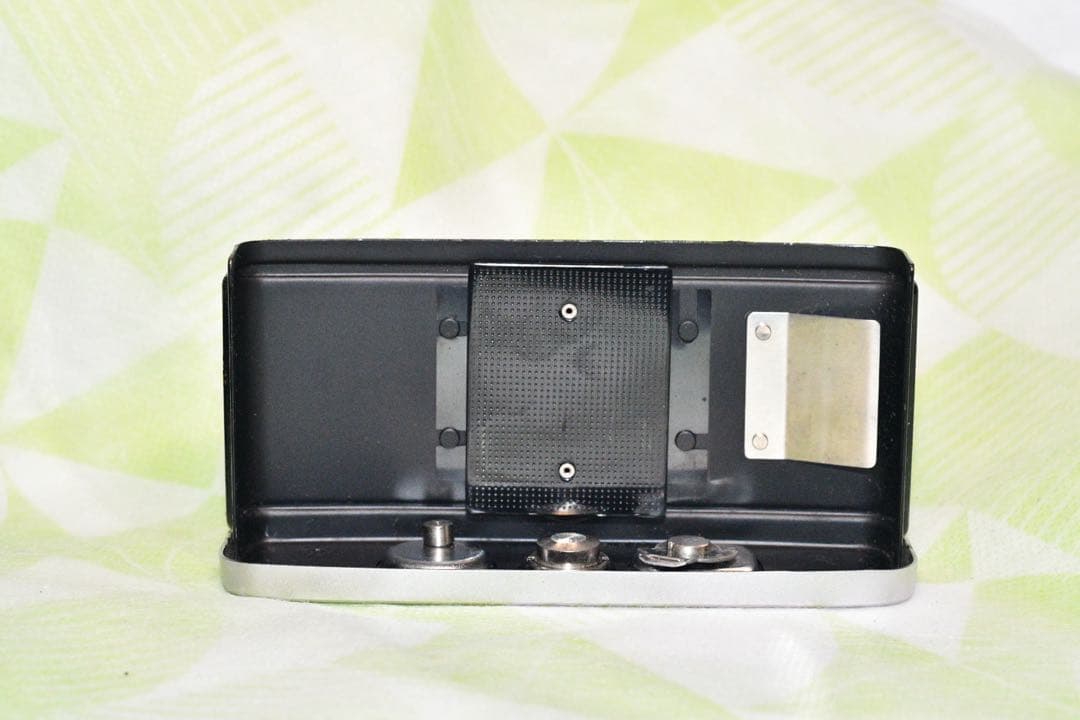 《動作品》OLYMPUS PEN-D ① a368