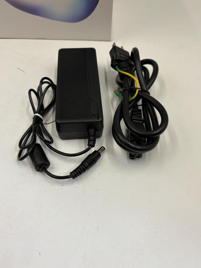 NOMVDIC L500 ポータブル RGB レーザープロジェクター 中古美品