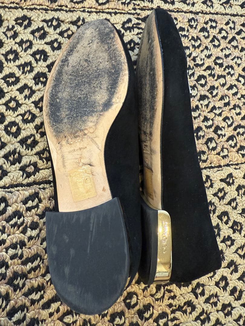 12/8までの掲載　JIMMY CHOO ブラック フラットシューズ