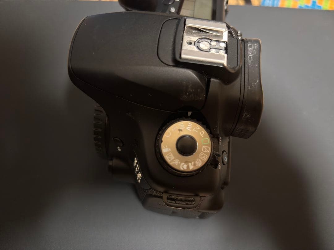 Canon EOS 60D ボディ　一眼レフ　12/27まで