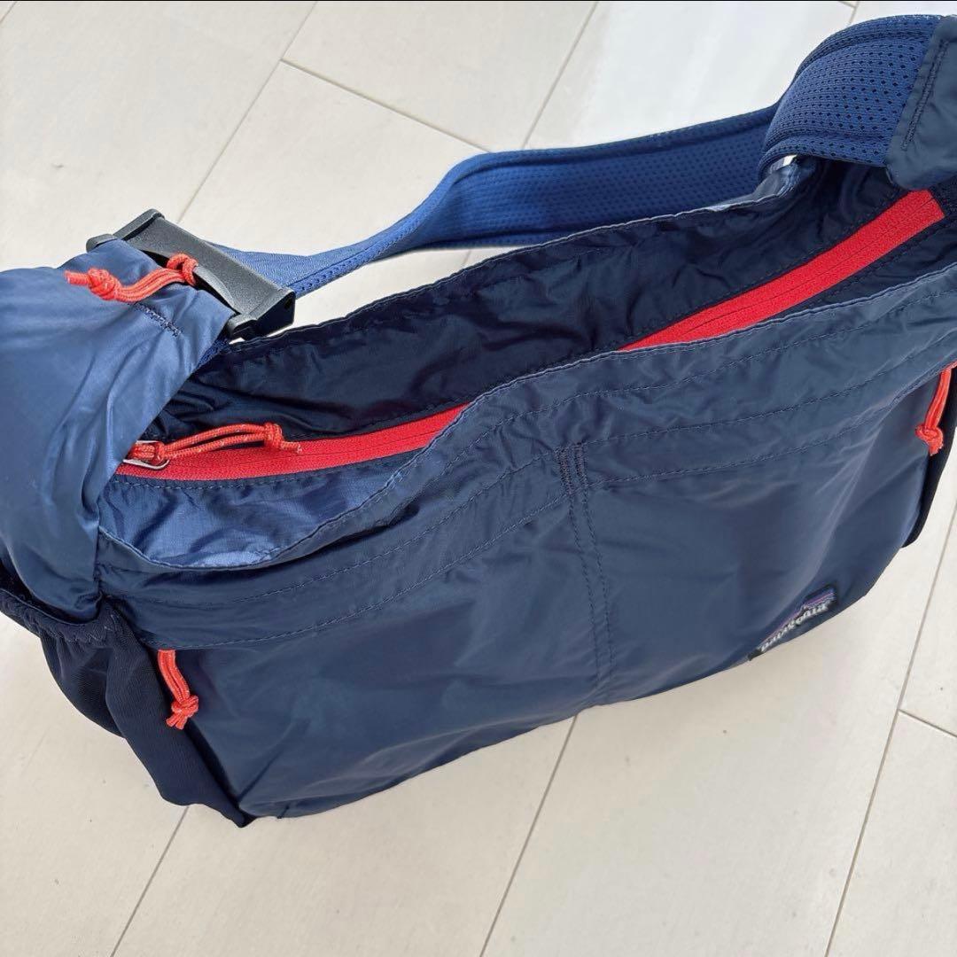 パタゴニア ショルダーバッグ ネイビー 軽量