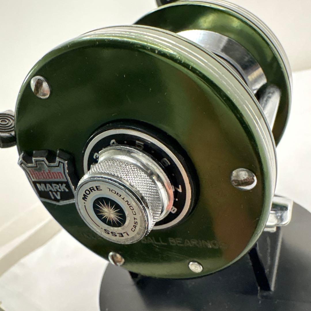 Heddon MARK IV 3200 ベイトリール
