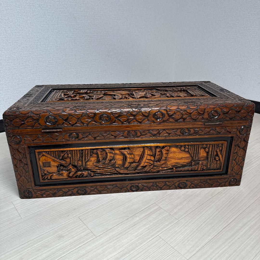細密彫刻 豪華 木彫トランク アジアン家具 木箱 収納 箪笥 帆船彫刻 ※r2※
