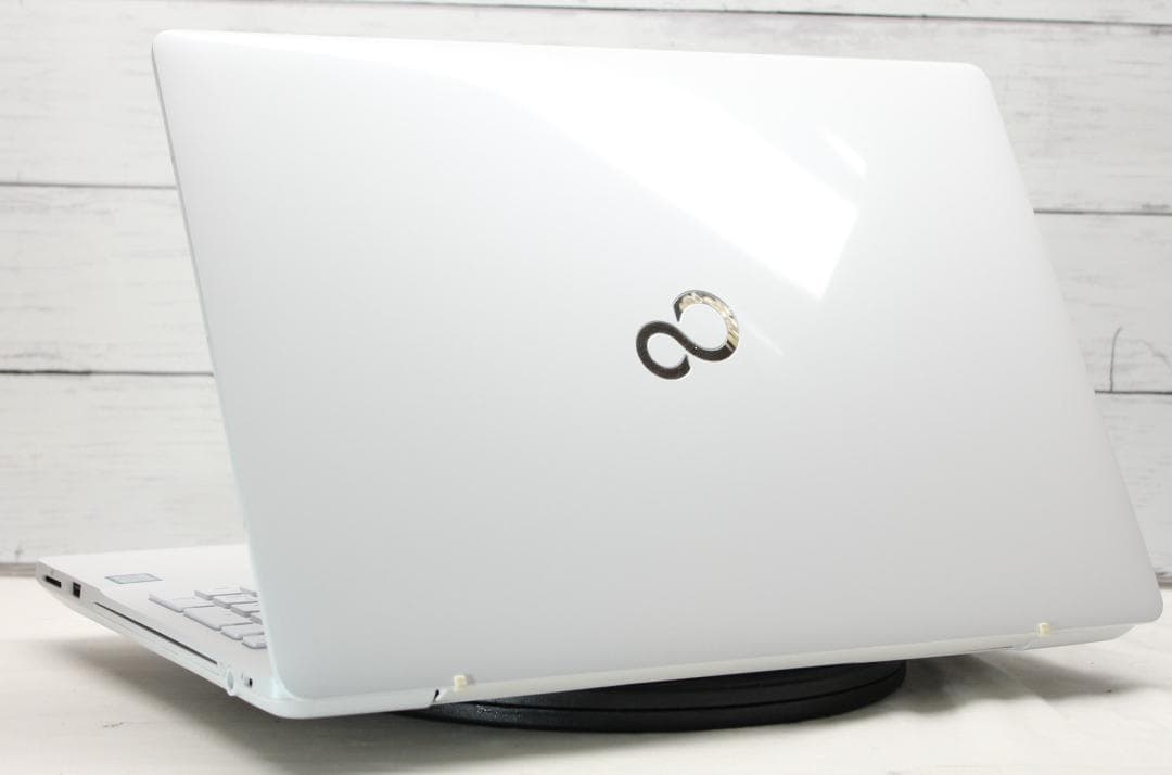 美麗品 AH50/C2 i7 7700 8G SSD480 Win11