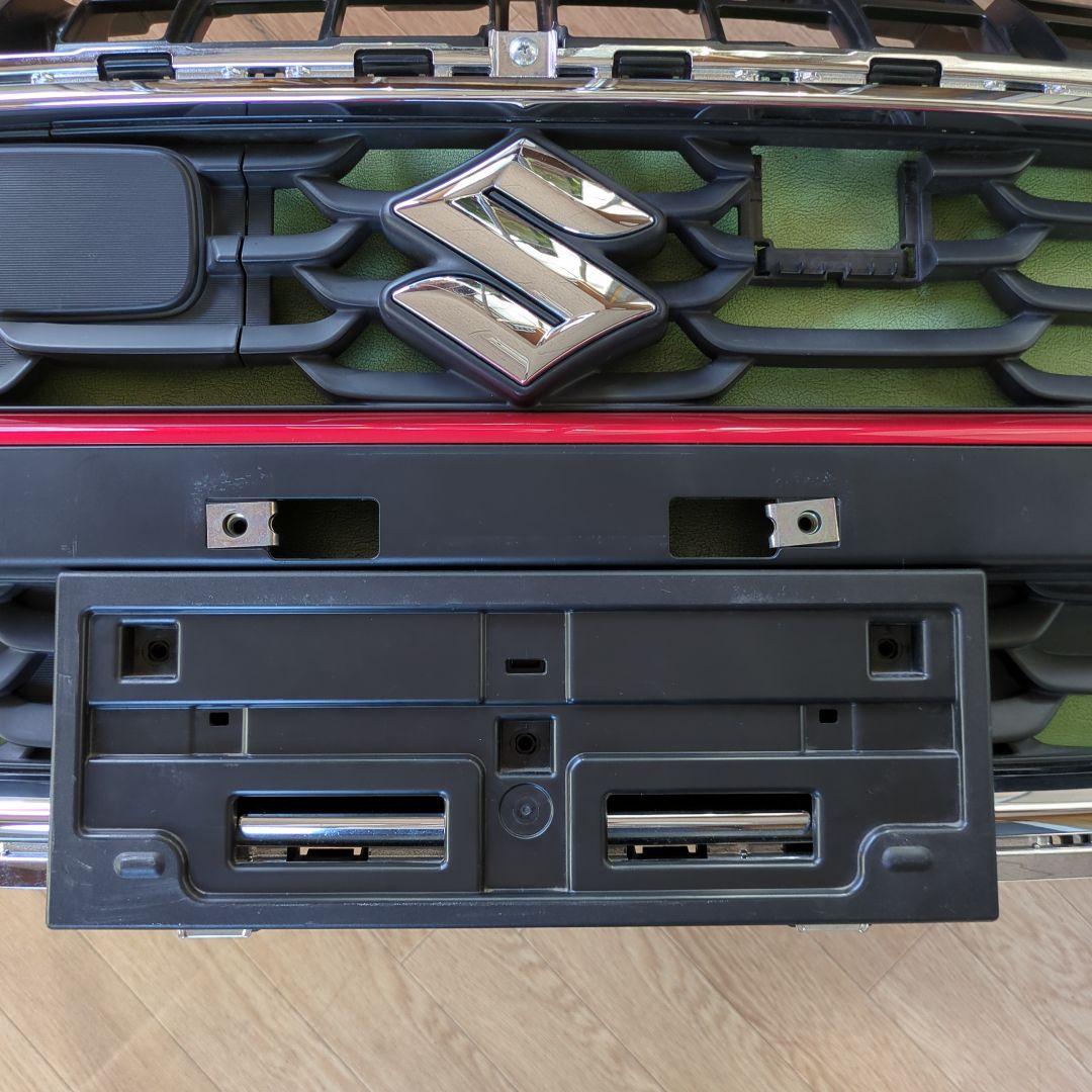 スズキ スイフト　ZC53S ラジエーターグリル（中古品）