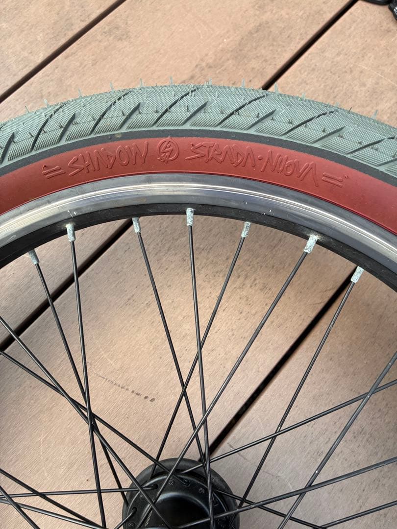 SHADOW BMXホイール 20インチ