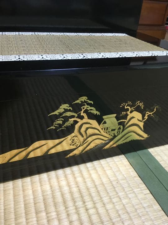 お雛様　金箔蒔絵ひな壇　屏風　セットで