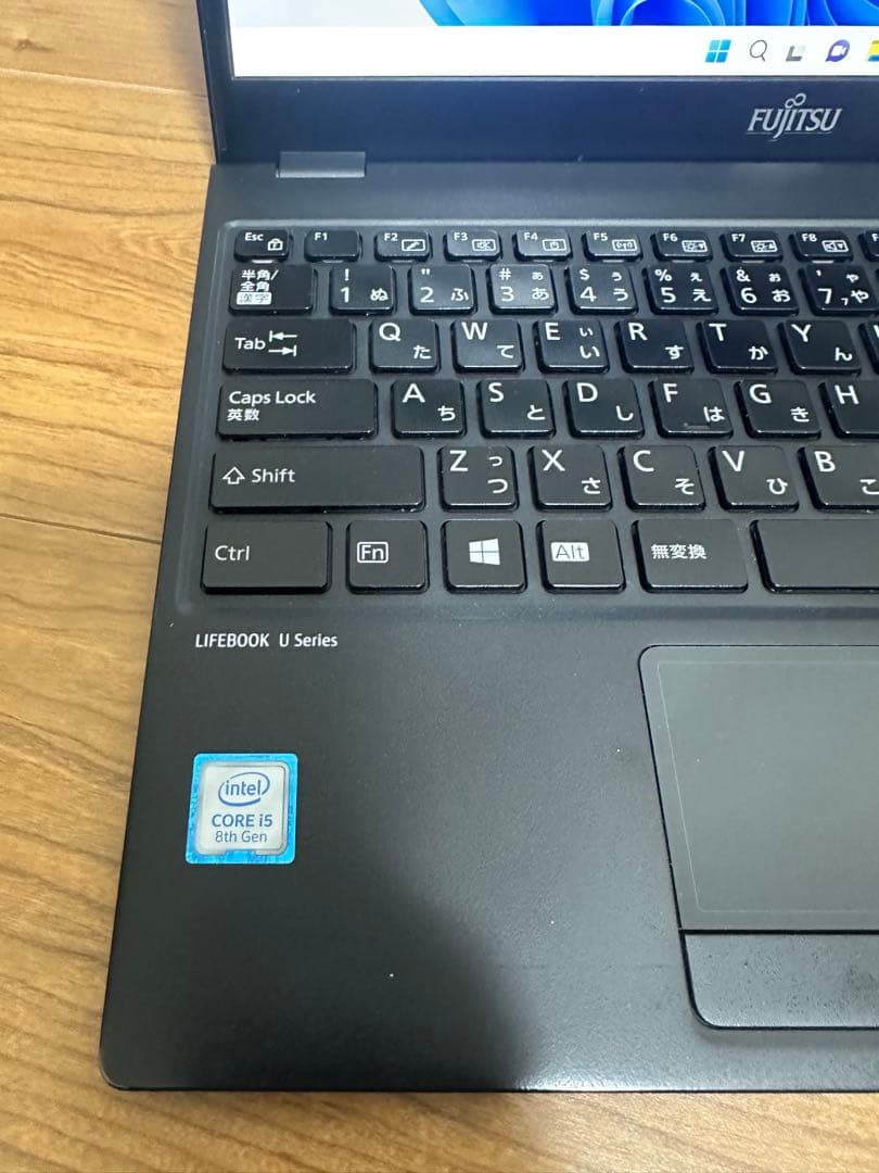 富士通U939/B LTE 第8世代 i5 メモリ8GB SSD128GB 指紋