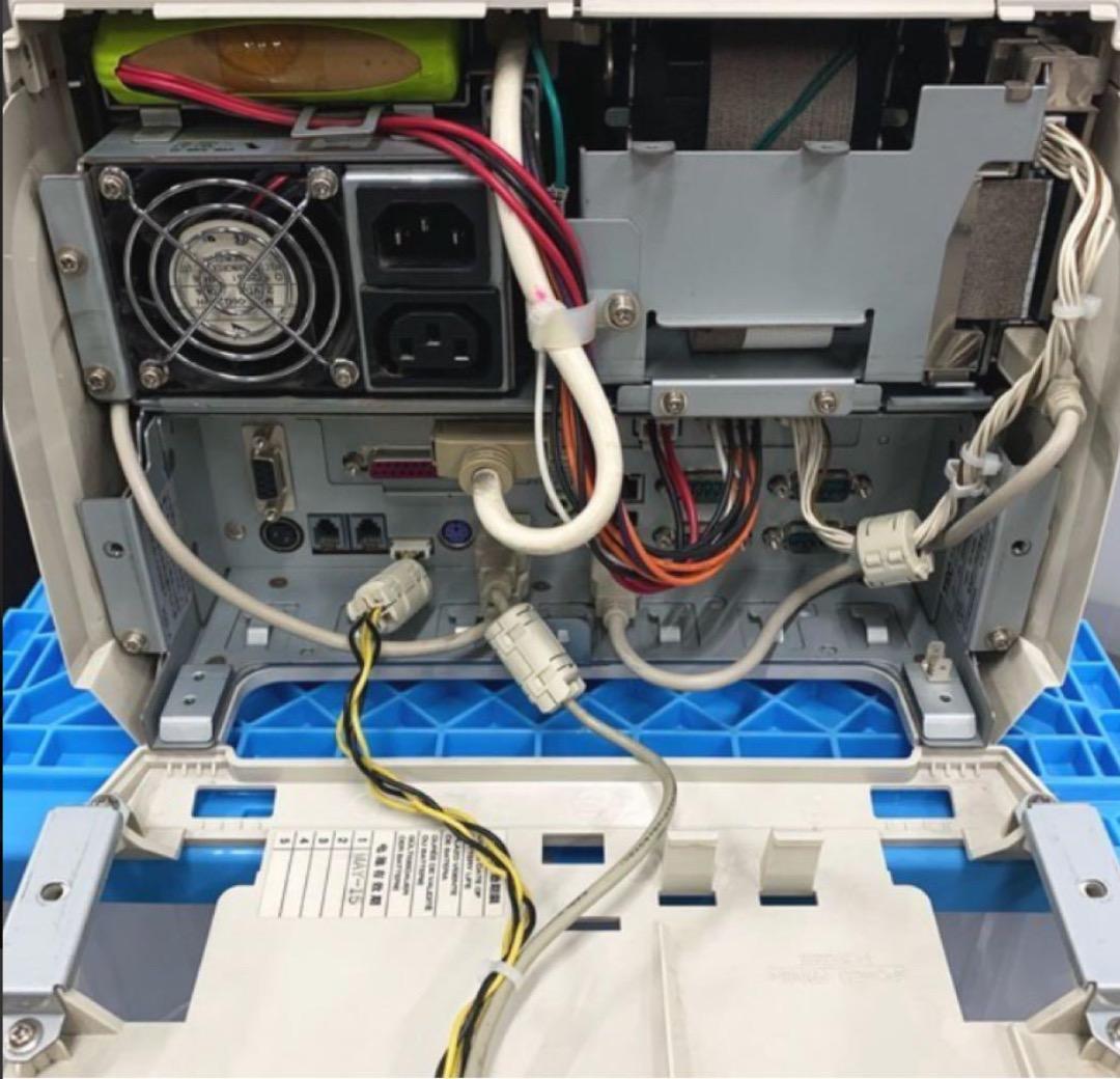 東芝　自動釣銭機紙幣硬貨セットVT-200 レジスター