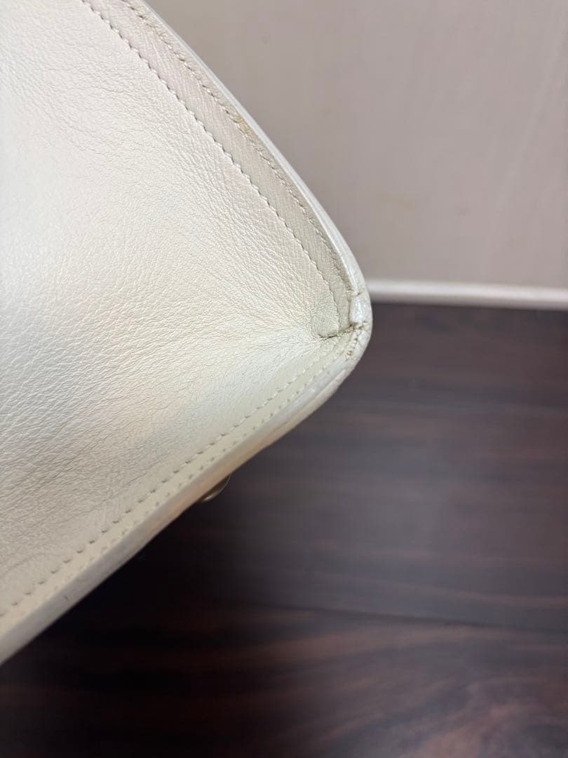 【YVES SAINT LAURENT】 クラシック Yライン カバス