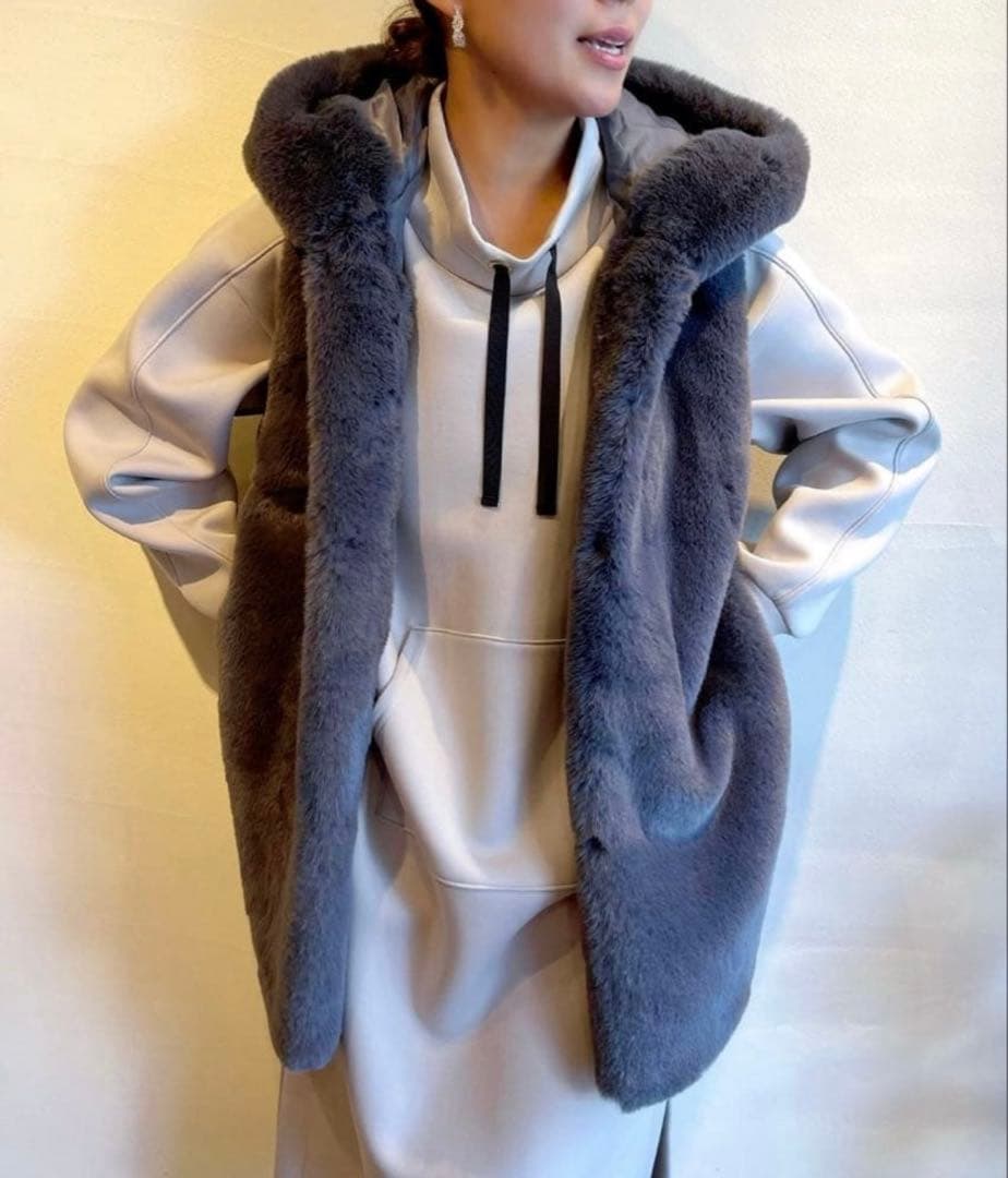 2点おまとめ　グランマママドーター　圧縮ウールジャケット　ディニテコリエ　ベスト