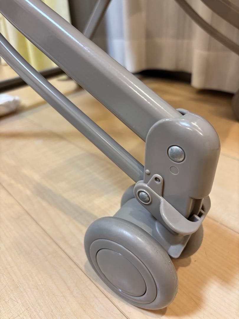 美品　アップリカ　ユラリズムスマート　ハイローチェア