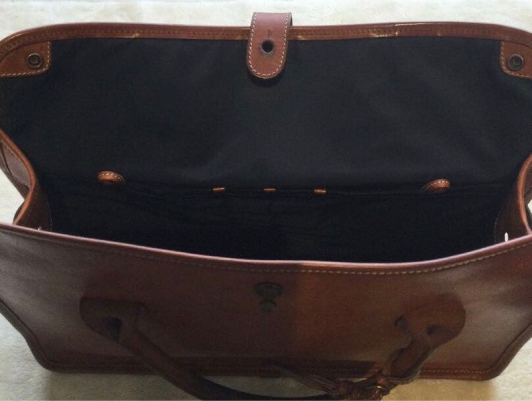 コアラのマーチ　フェリージ　インナーバッグ付き5WAYブリーフバッグ