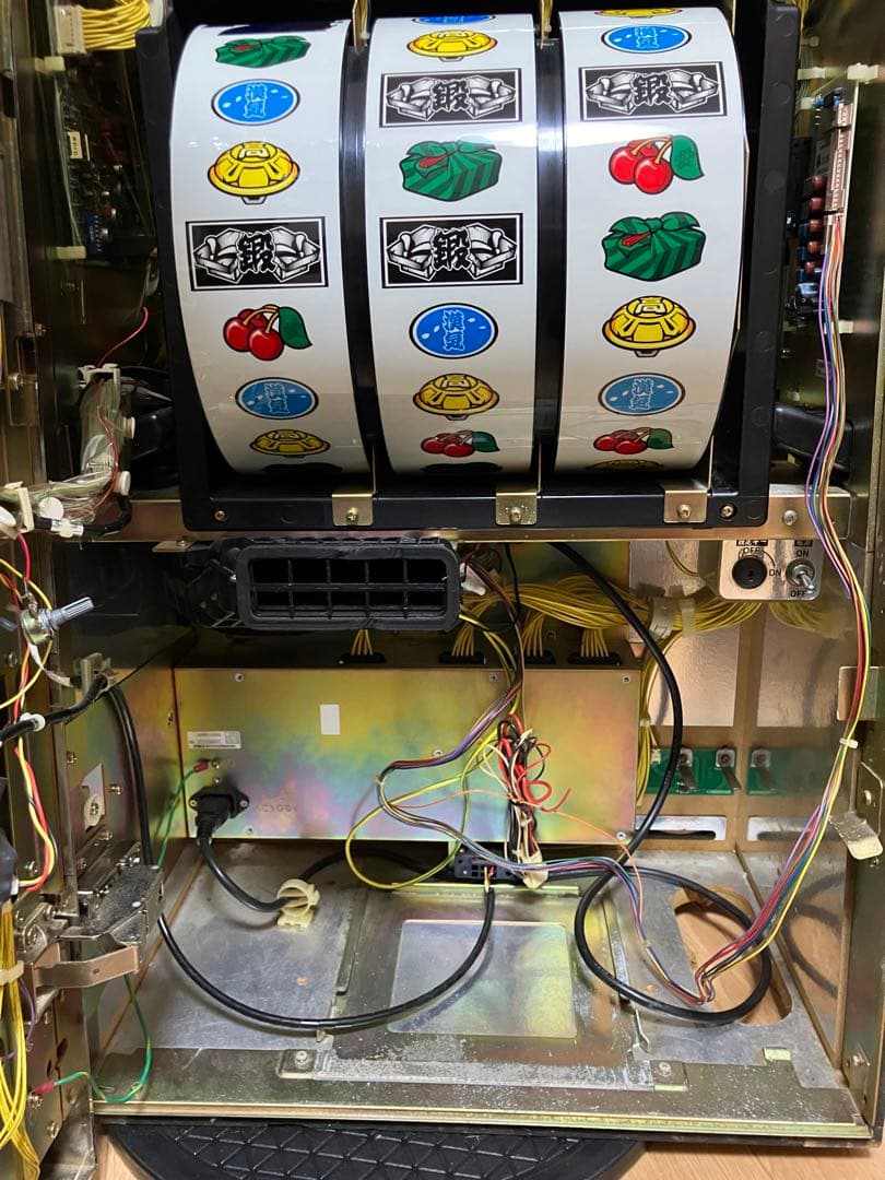 【送料無料】パチスロ 押忍！番長 初代 オートプレイ付き不要機 実機