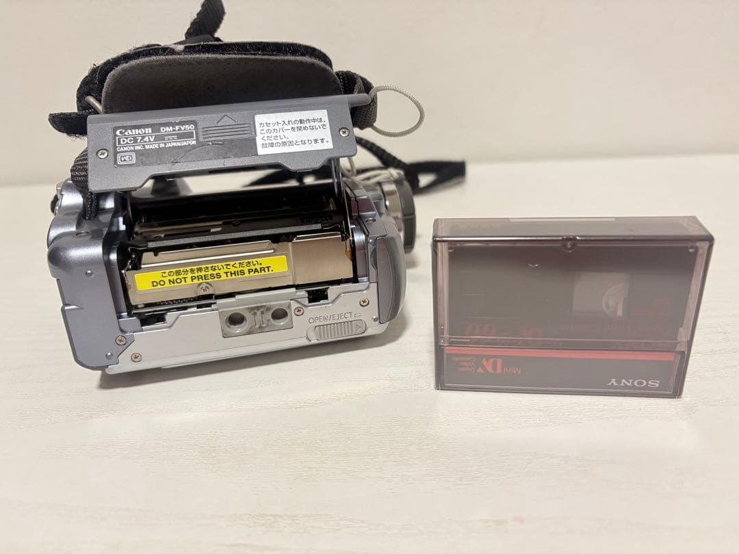 Canon MiniDVデジタルビデオカメラ DM-FV50