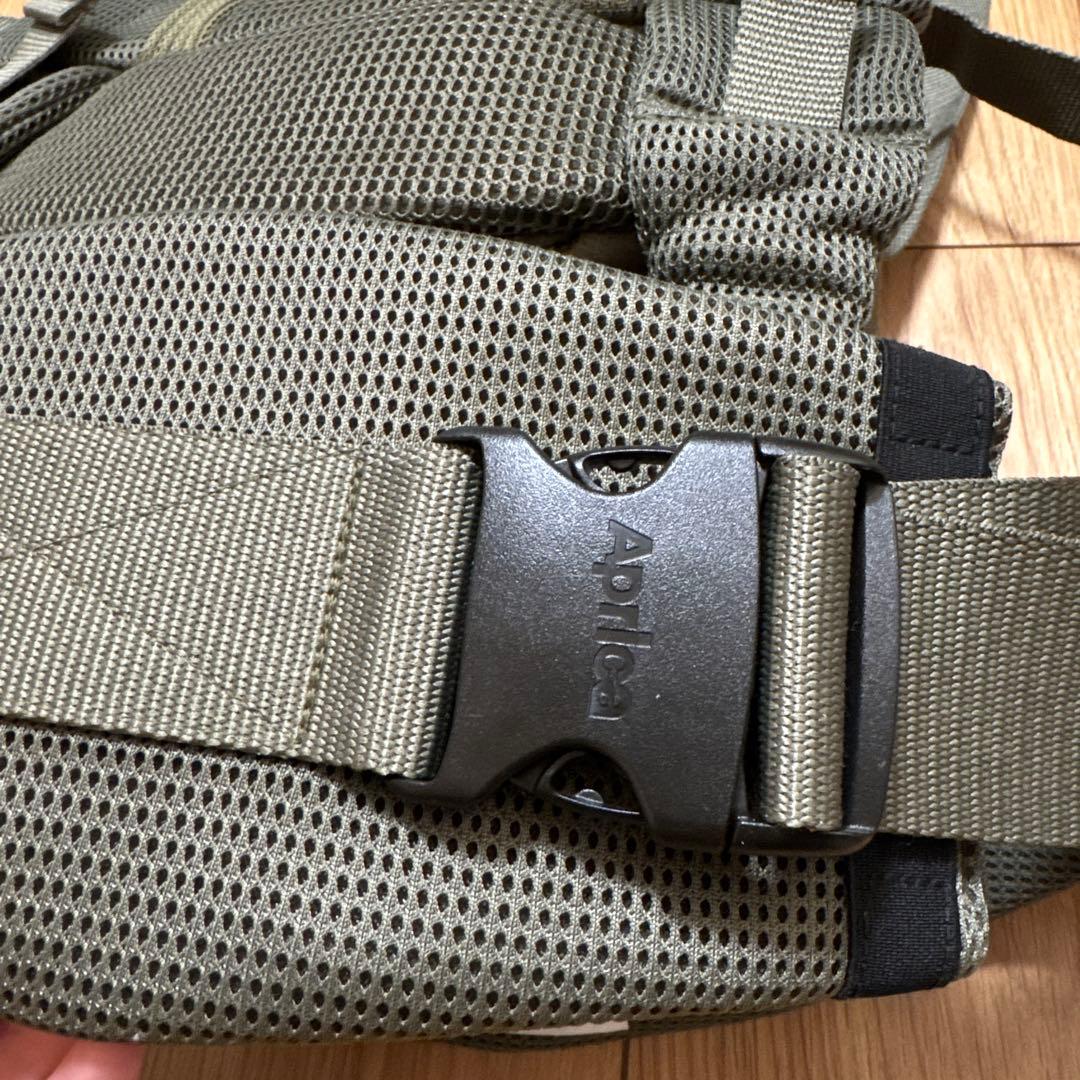 Apricaラクリス 抱っこ紐