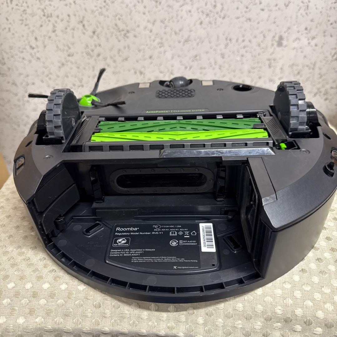 Roomba Combo j7+ 自動集塵、前方カメラ付き