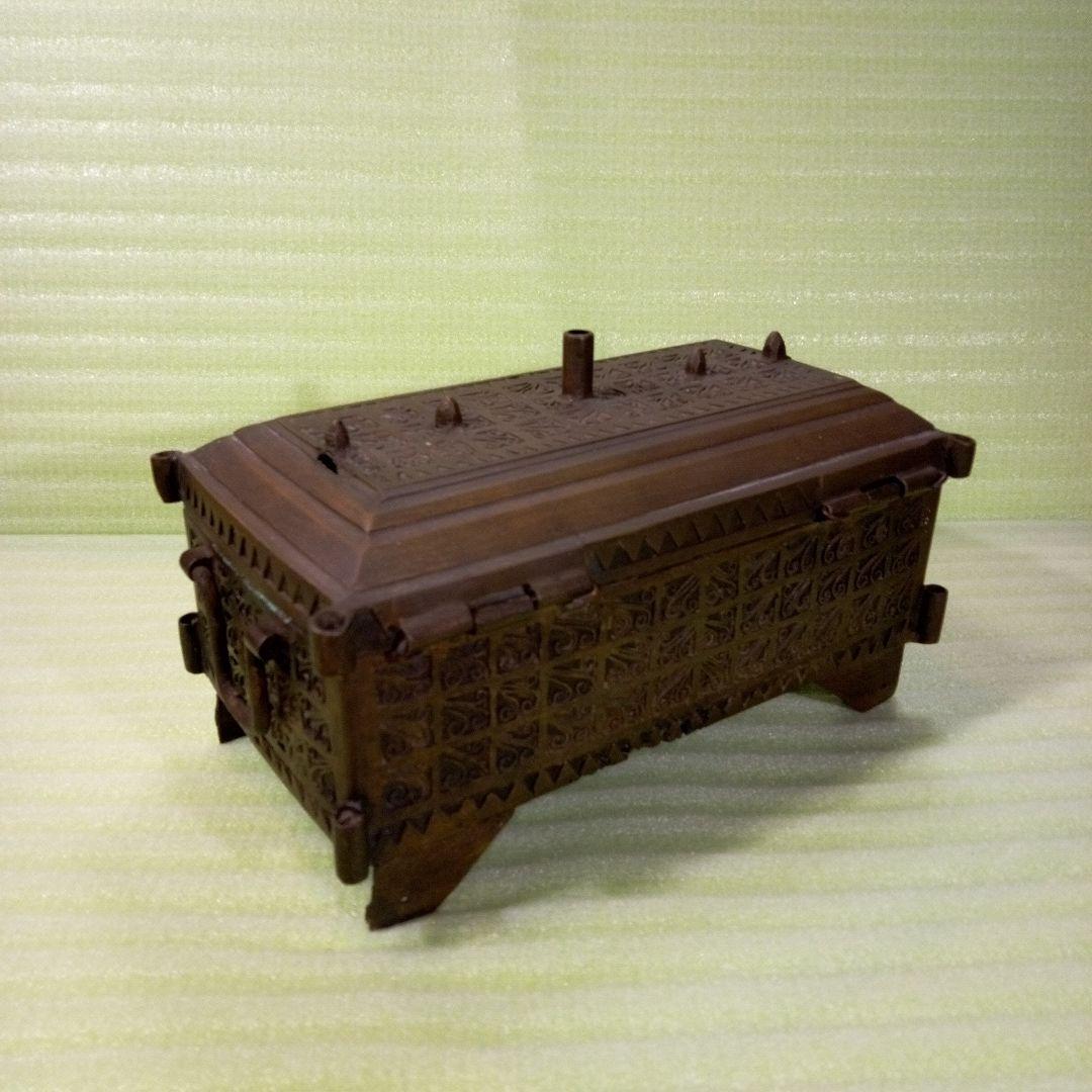 宝石箱　貴重品入れ　小物入れ　オールド・カイロ？　エジプト？　アンティーク
