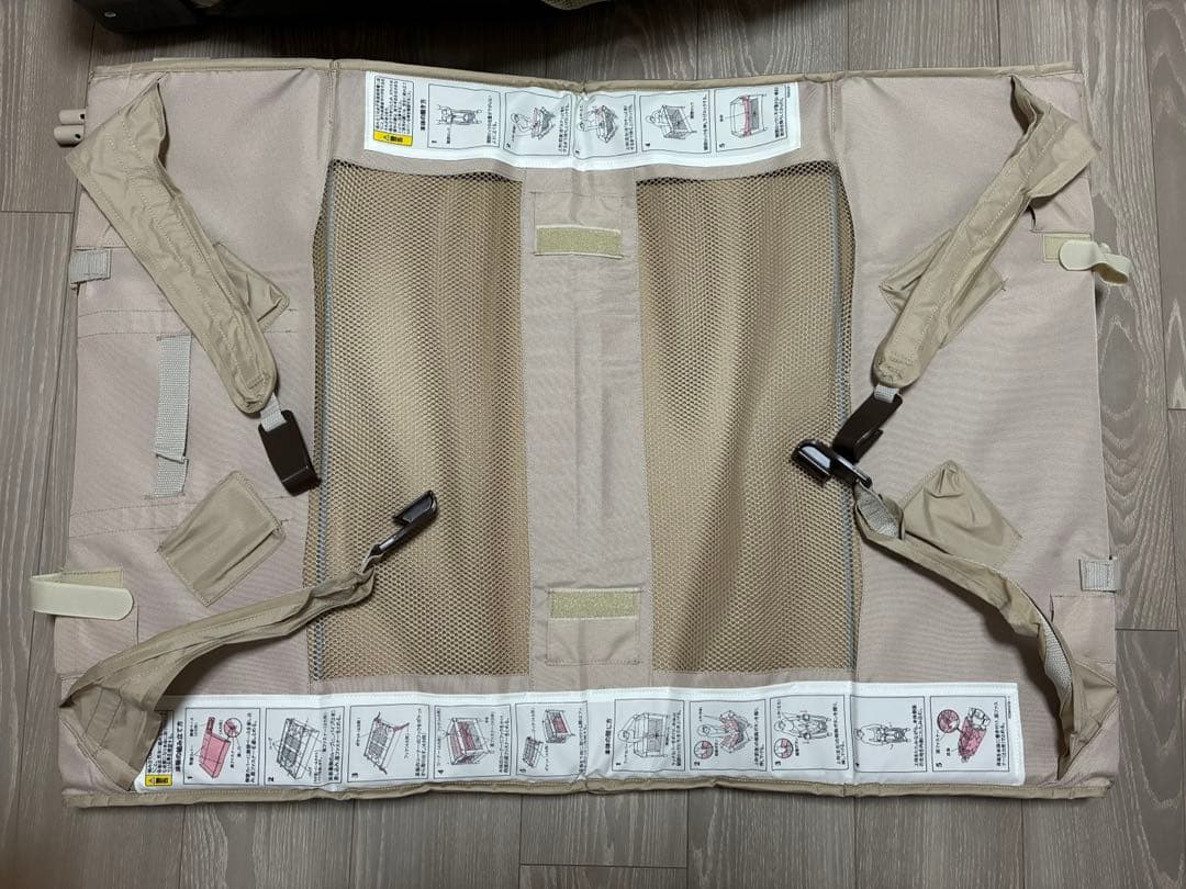 ベビーベッド 折りたたみ式 ベージュ　アップリカ　ココネルエアー