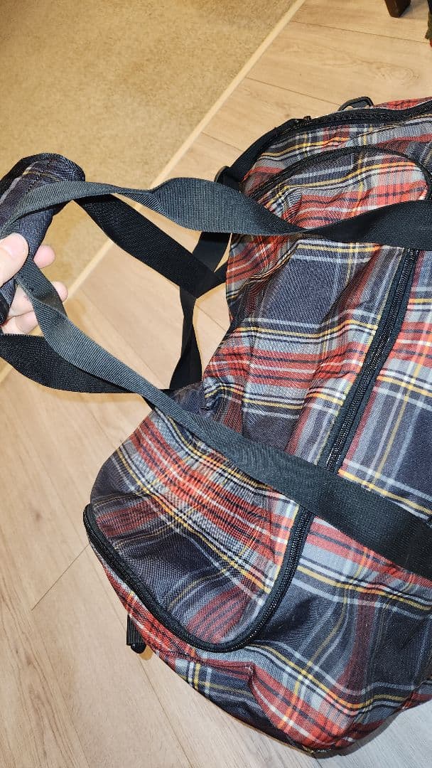 美品　BURTON 大容量ボストンバッグ　スノーボードバッグ　バートン