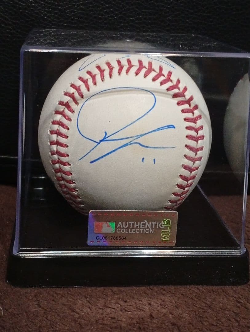 大谷翔平 佐々木朗希 山本由伸 直筆サインボール 正規　MLB公式球　ケース付き
